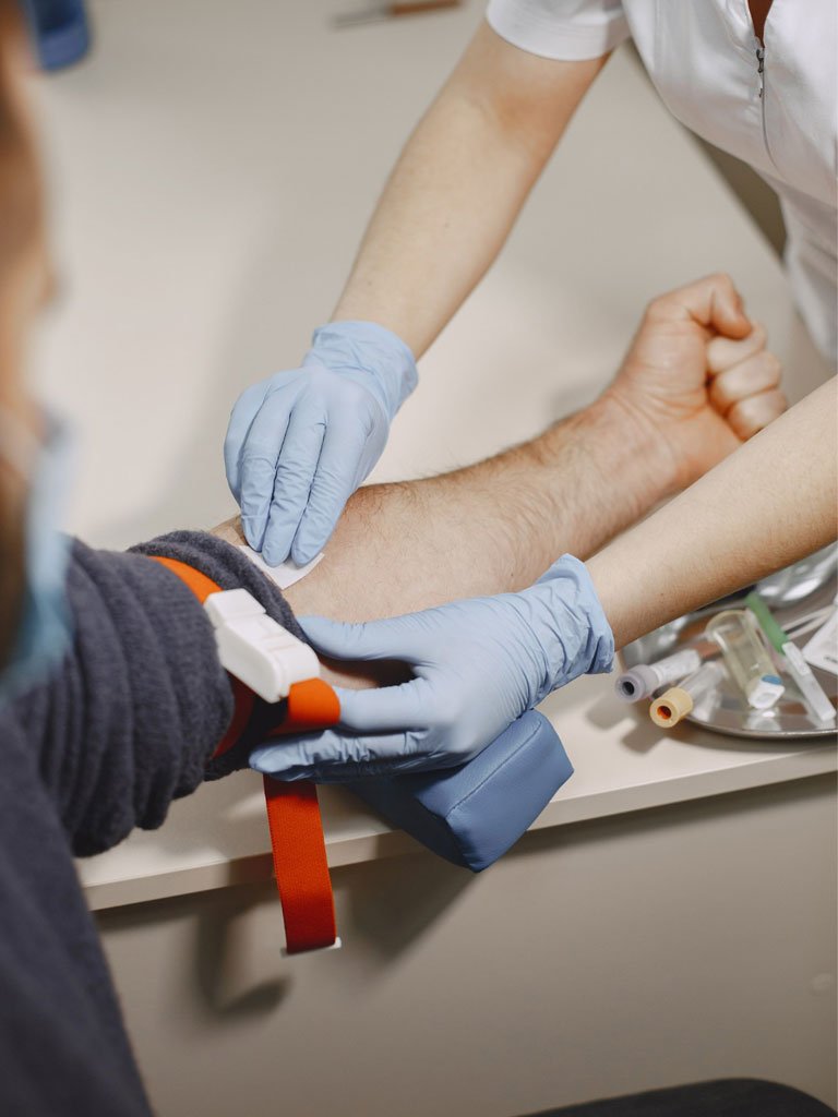 X-Ray, Pharmacy & Blood Test Services